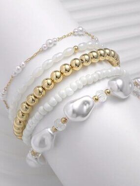 Shell Bracelet Seashell Boho Beaded Stretch Bracelets for Women Summer Beach
